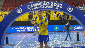Thiaguinho reforça futsal do Torreense