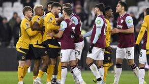 Caldo entornado: West Ham-Wolves termina em confusão
