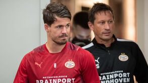 Van Ginkel de olho no regresso: «Acredito que vou ter propostas»