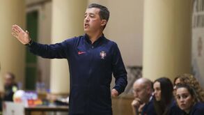 Selecionador de futsal chama 14 jogadoras para estágio de preparação