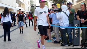 Aleix Espargaró passa das motos para... o ciclismo