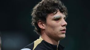 Eduardo Quaresma titular com mazelas... bem visíveis