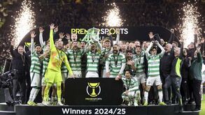 Celtic vence rival Glasgow Rangers e conquista Taça da Liga escocesa