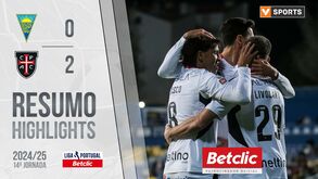 A crónica do Estoril-Casa Pia, 0-2: frango de Robles impede reação