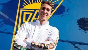 Estoril contrata filho de Míchel Salgado