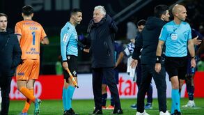 Jorge Costa recorre de castigo e tem banco em risco