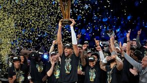Milwaukee Bucks vencem segunda edição da NBA Cup