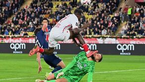 Donnarumma desculpa Singo pela patada na cara: «Fica tranquilo»