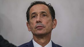 Movimento 'Servir o Benfica' critica apoio do clube à candidatura de Pedro Proença à FPF