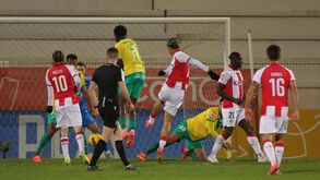 Leixões-Mafra, 2-1: golo nos descontos castiga visitantes