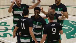 Sporting vence e chega a 2025 na liderança do campeonato