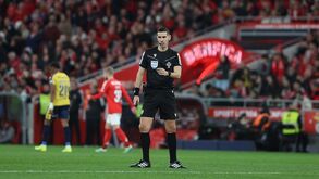 Penálti a favor dos canarinhos foi bem revertido? Os casos do Benfica-Estoril
