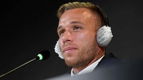Rumo a Sevilha: Brasileiro Arthur Melo vai reforçar Betis