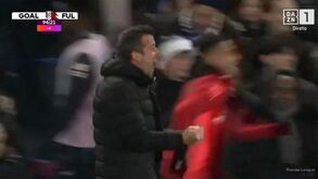 O festejo efusivo de Marco Silva no golo da reviravolta do Fulham diante do Chelsea