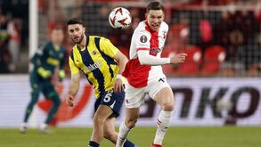 Imprensa turca revela que o Benfica está interessado em Yüksek