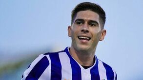 Fran Navarro a caminho do Sp. Braga por empréstimo do FC Porto e com obrigação de compra: os valores do negócio