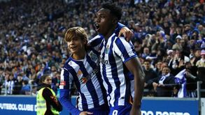 Samu irónico sobre o prémio para Mora: «É injustiça mas há que deixar o irmão mais novo ganhar»