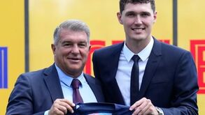 Em busca de um central: Juventus pede informações sobre Christensen