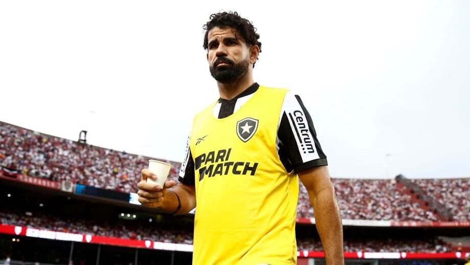 A caminho do Uruguai: Diego Costa pode reforçar Nacional