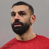 Salah e Carragher 'pegados' nas redes sociais: «Começo a achar que estás obcecado por mim...»