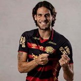 Oficial: Gonçalo Paciência é reforço do Sport Recife