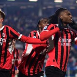 A crónica do Como-Milan, 1-2: reviravolta de Leão