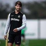 Integração de Daniel Bragança é a novidade no treino do Sporting