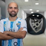 Oficial: Tuga810 veste camisola do Málaga