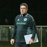 Panathinaikos de Rui Vitória trava líder Olympiacos