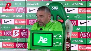 Rui Borges e o mercado: «Há jogadores muito bons no V. Guimarães, não fujo a isso»