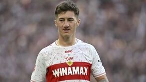 Novo Toni Kroos não quer ouvir falar do Barça: «Estou focado no Estugarda»