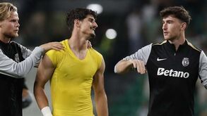 Kovacevic na sombra de Franco Israel: bósnio defende mais do que o uruguaio no campeonato