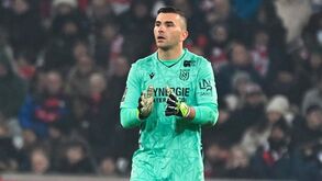 Anthony Lopes estreia-se pelo Nantes com empate frente ao Lille