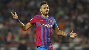 Assalto violento ainda traumatiza família de Aubameyang: «O que tinha a arma disse-me 'baixa-te'...»