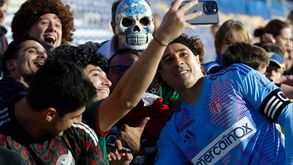 Selecionador mexicano elogia Ochoa: «Tem uma conduta espetacular»