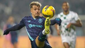 Olympiacos não convence Iván Jaime