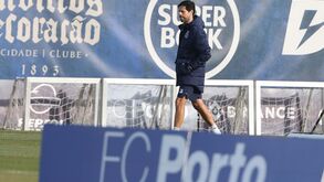 Dois jogadores do FC Porto em tratamento no início da missão Nacional