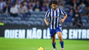 Alan Varela volta ao onze e sai Nico González
