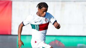 Grandes da Europa saltam fora e Cardoso Varela poderá acabar no Dínamo Zagreb