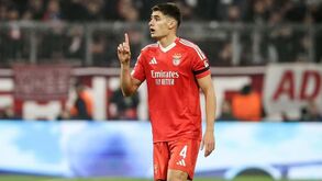 Notícia Record: Benfica não cede por António Silva e Juventus desiste