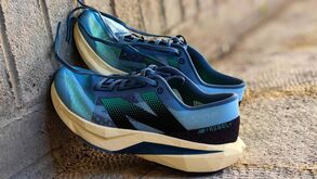 New Balance FuelCell Rebel v4: diversão (à moda antiga) garantida