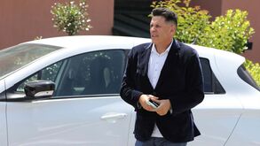 Vítor Catão pede suspensão da AG do FC Porto mas reunião de sócios vai mesmo avançar