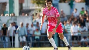 Ismael Sierra emprestado ao Osasuna B