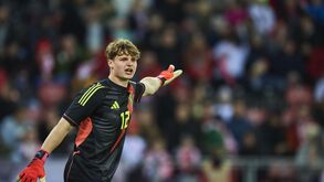 Jonas Urbig já disse 'sim' ao Bayern: Guardião do Colónia a caminho