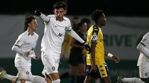 A crónica do Sporting-Estoril, 2-2: Canário trama campeão