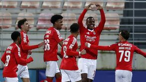 Veríssimo corre atrás de Veríssimo: Equipa B com segundo melhor arranque de sempre