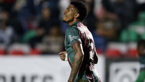 André Luiz a um passo de ser reforço do V. Guimarães