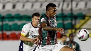 André Luiz ruma ao Rio Ave, com Amine e Fábio Ronaldo a caminho do E. Amadora