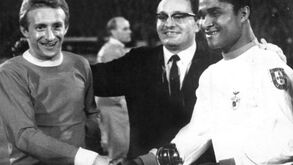 Denis Law [1940-2025]: Uma vida em imagens