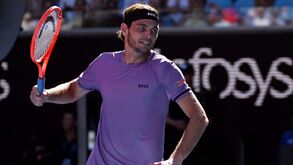 Taylor Fritz eliminado pelo francês Gaël Monfils na 3.ª ronda do Open da Austrália